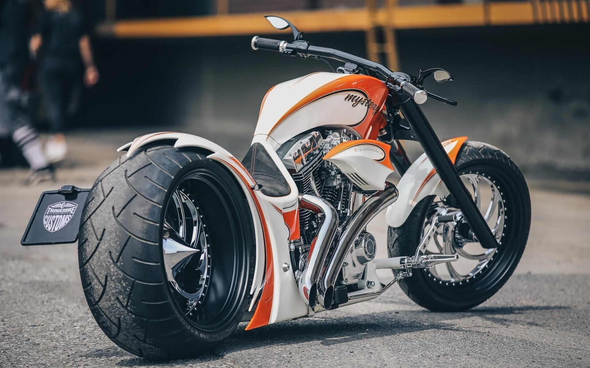 开云中国-史上最“硬核”篮下争夺：他在攻防转换中的拼搏精神令人敬佩！