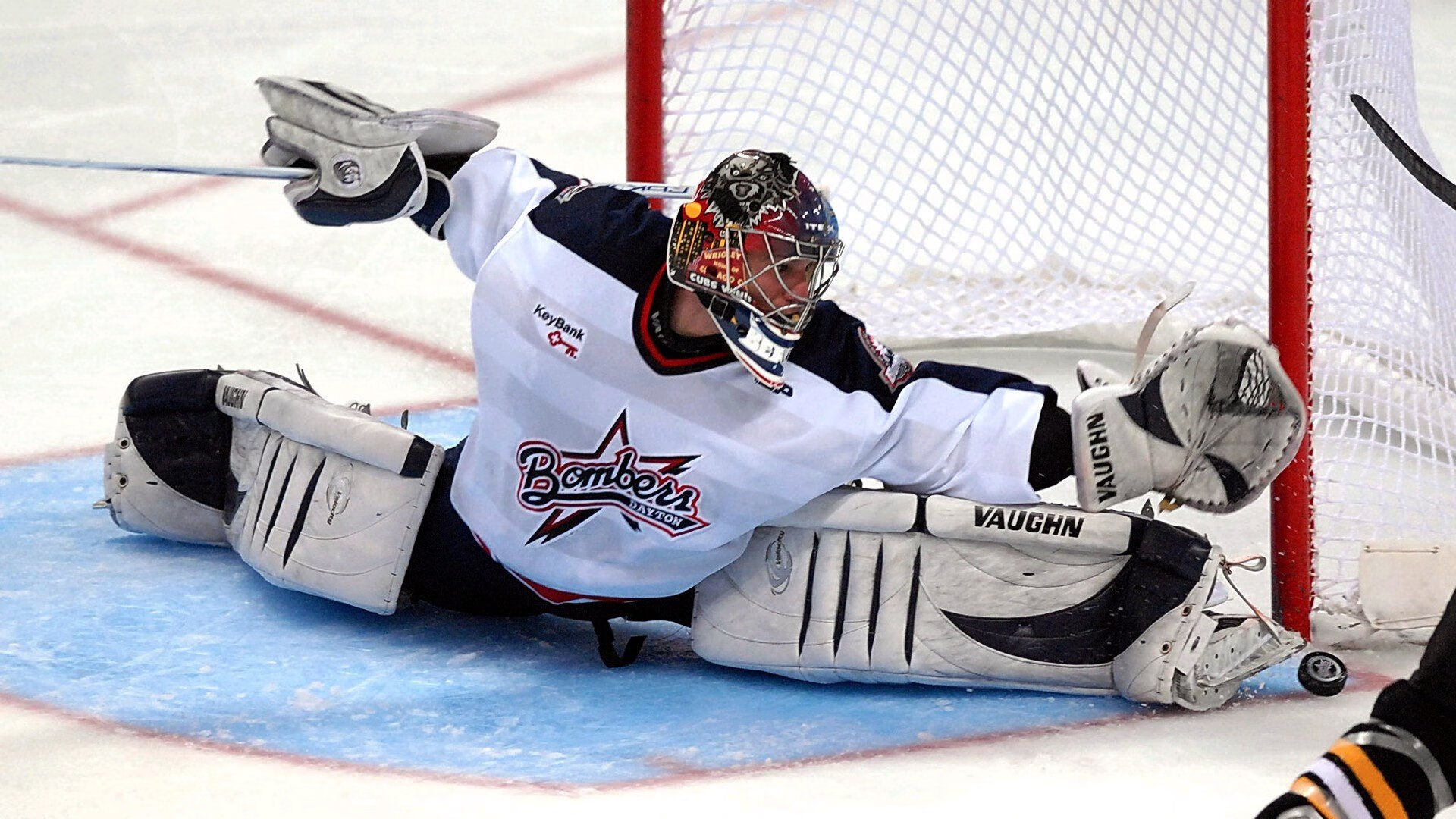 kaiyun体育综合-中国足球联赛引入VAR技术提升比赛公正，足球var技术全称